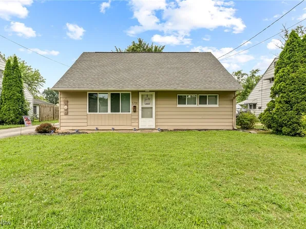 1731 Denison Ave NW, Warren, OH 44485