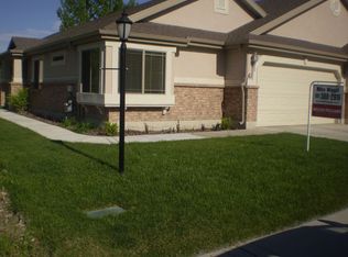 61 N Hillsborough Dr, Pleasant View, UT 84414