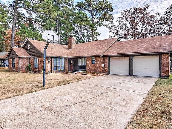 3rd image of 106 Harvest Ln