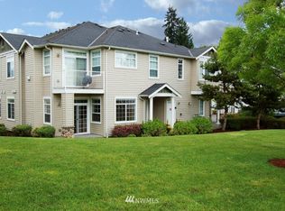 1855 Trossachs Blvd NE #1001, Sammamish, WA 98075
