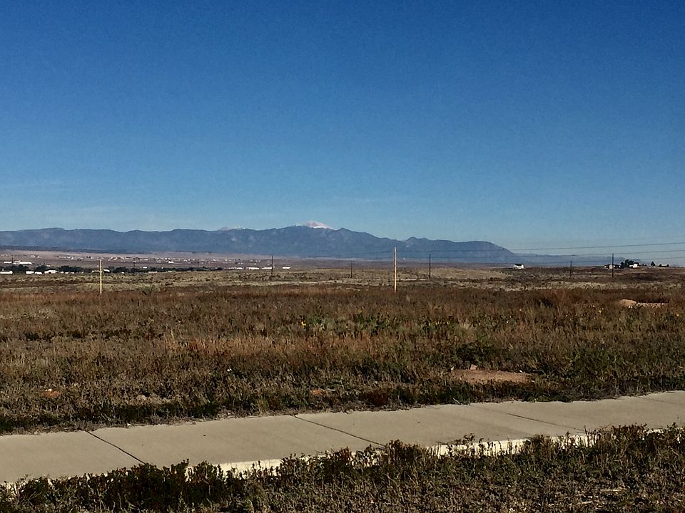 Front if lot with a view