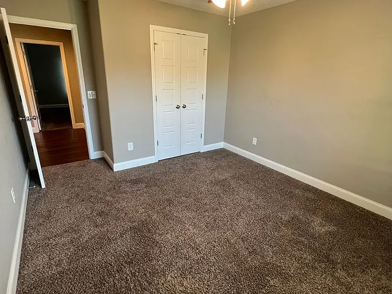 5353 S Twelve Oaks Rd — Photo 31