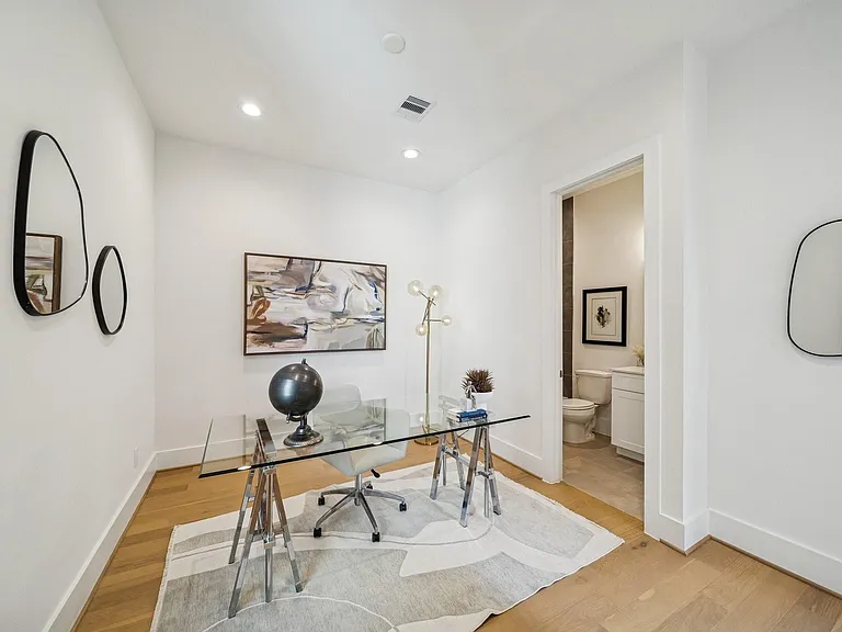 1405 W 21st St #A — Photo 17