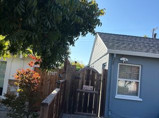 1043 Inverness Dr, San Carlos, CA 94070