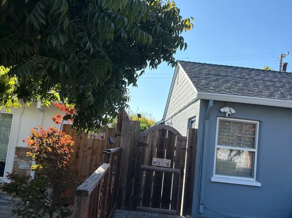 1043 Inverness Dr, San Carlos, CA 94070
