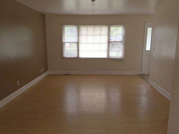 2nd image of 103 Dana Dr