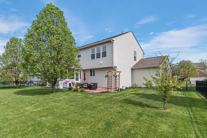 14426 Chariots Whisper Dr — Photo 37