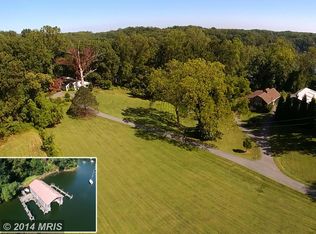 439 W Joyce Ln, Arnold, MD 21012