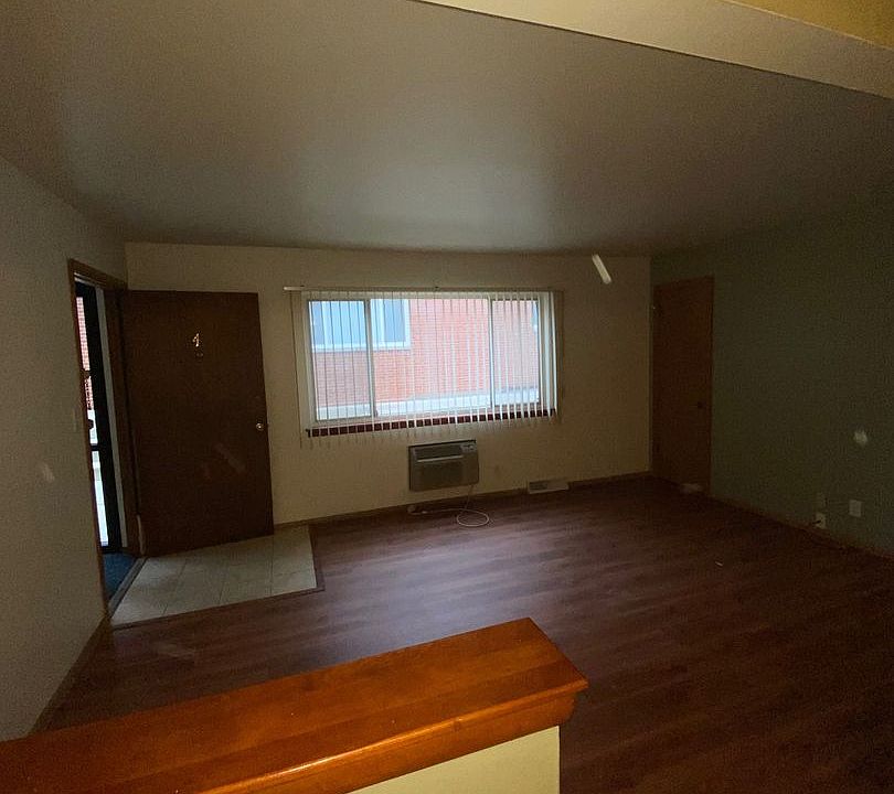 1st image of 3001 E Adams Ave #8