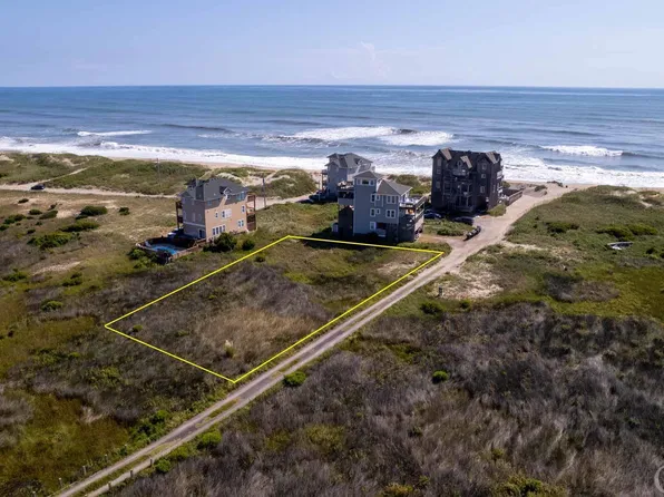 23259 Midgetts Mobile Ct, Rodanthe, NC 27968