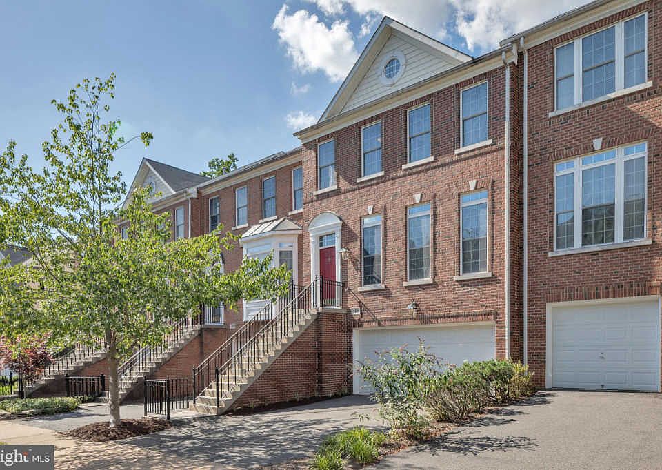 1st image of 4206 Upper Park Dr