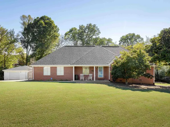 14 Old Brompton Ln, Killen, AL 35645