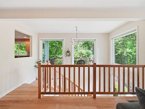 4th image of 185 America Blvd Unit 185