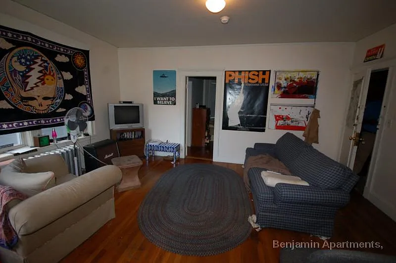 1 bed, $2,500 — Photo 1