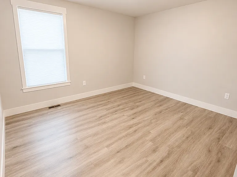 6033 Farmstead Ave — Photo 8