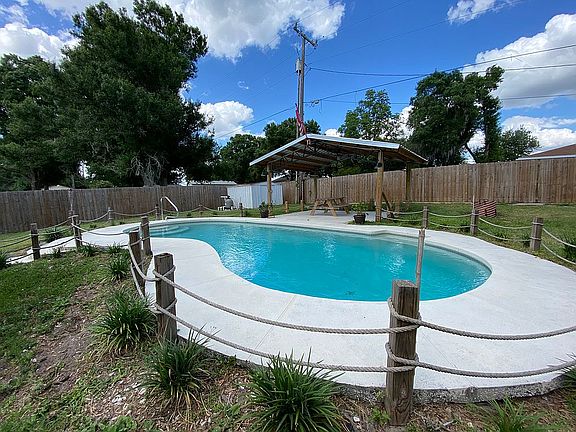 2nd image of 8517 Sunnydale Ln