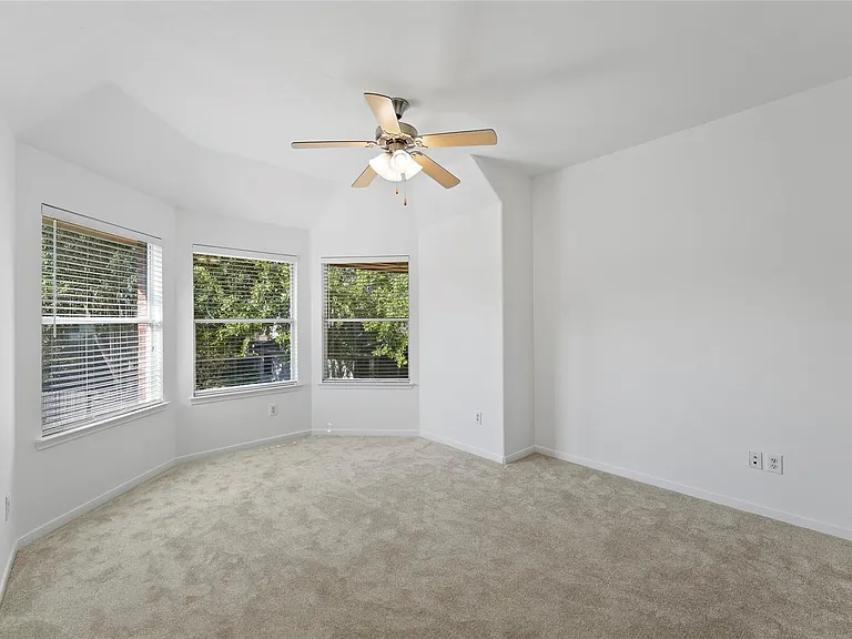 26422 Creston Woods Dr — Photo 29