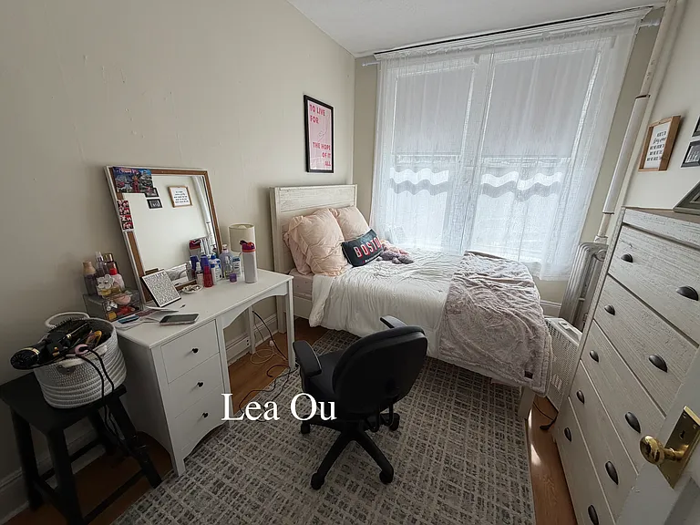 11 Mount Hood Rd #1 — Photo 5