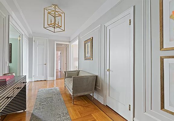 5th image of 41 Eastern Pkwy APT 12A