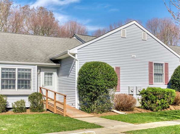 Greenport Real Estate Greenport Ny Homes For Sale Zillow