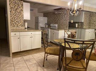 10355 Paradise Blvd APT 306, Treasure Island, FL 33706