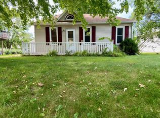 1218 7 1/2 St SW, Willmar, MN 56201