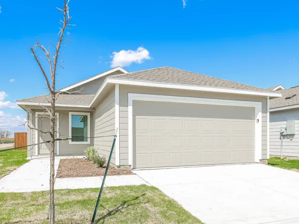 1215 Maple St, Wilmer, TX 75172