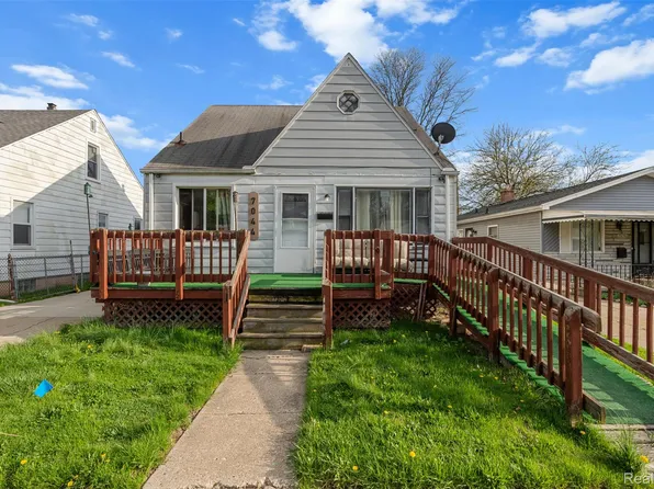 7044 Continental Ave, Warren, MI 48091