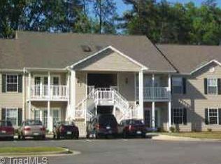 2636-1A Guyer St, High Point, NC 27262