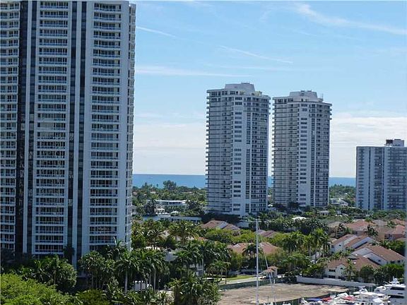 2nd image of 3610 Yacht Club Dr APT 1401