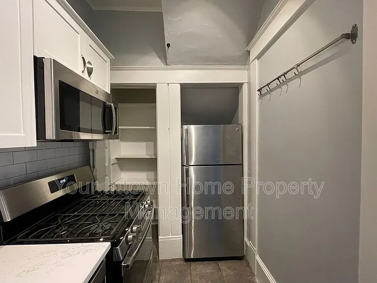 766 Saint Charles Ave NE #2 — Photo 10