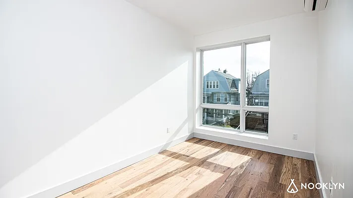 Rented by Nooklyn NYC LLC | media 36