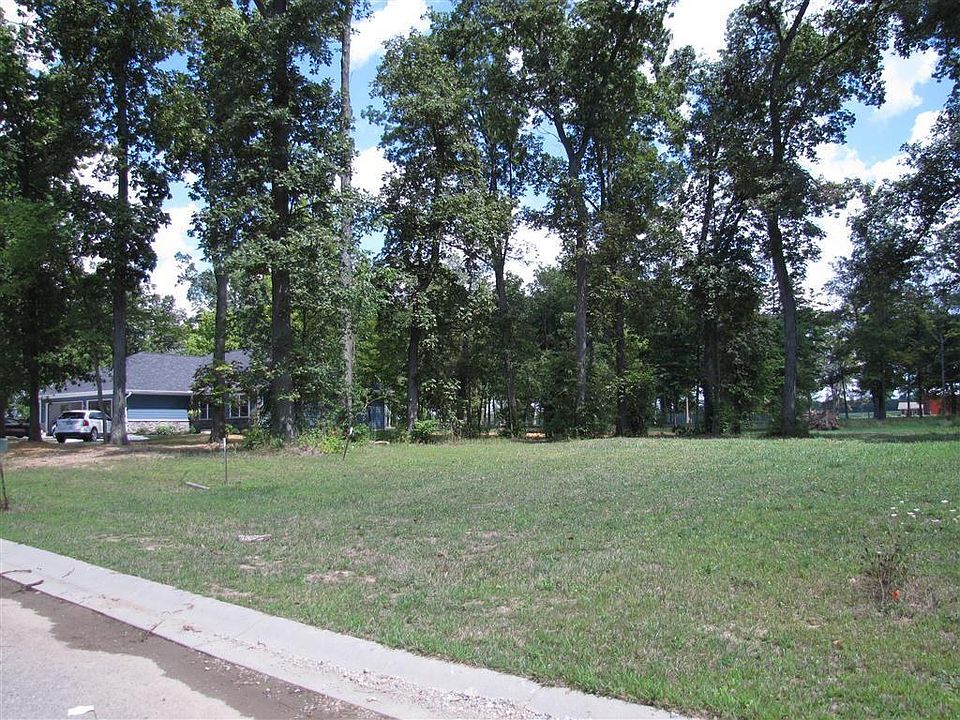 1st image of 5764 Hillgrove Cir