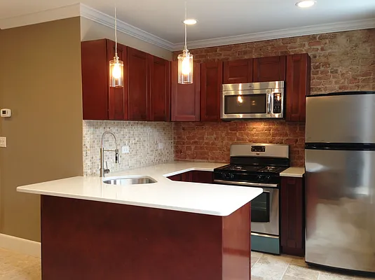 Rented by Sunrise Real Estate | media 3