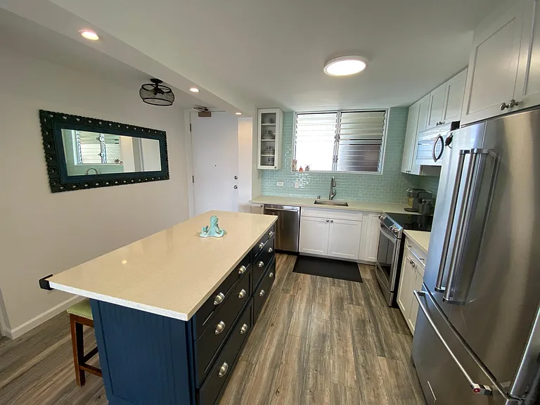 1717 Ala Wai Blvd #2802 — Photo 3