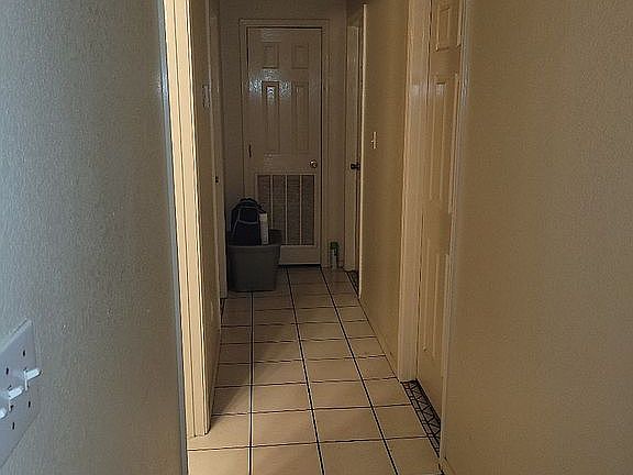 4th image of 8005 Cisne St