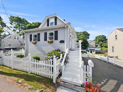 41 Arlington Rd, Dedham, MA, 02026