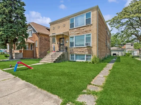 13940 S State St, Riverdale, IL 60827