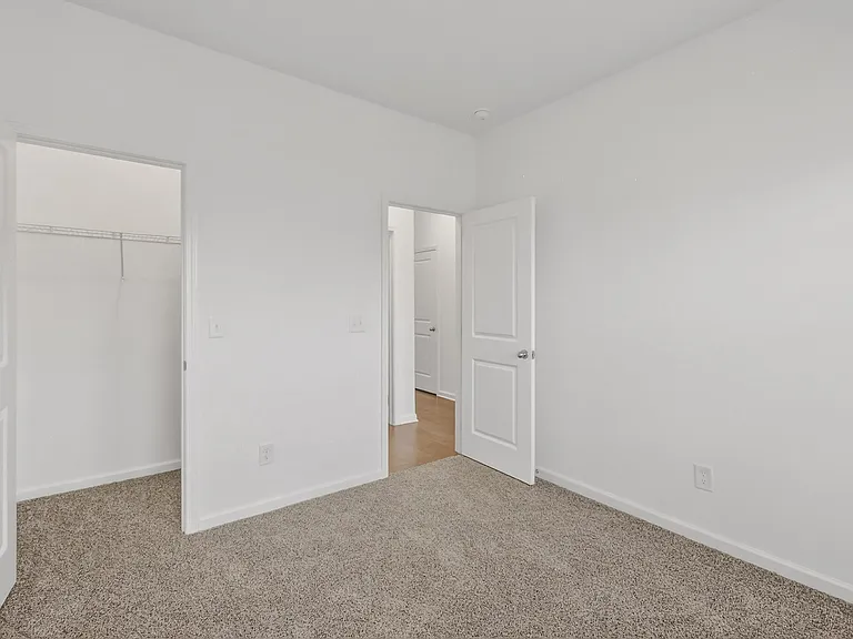4909 Russell David Dr — Photo 7