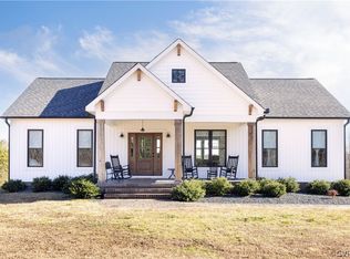 9128 Ridge Rd, Arvonia, VA 23004