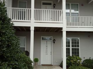 175 Old Murdoch Rd #106, Morehead City, NC 28557