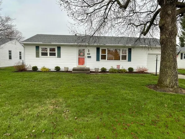 1070 Georgia Rd, Circleville, OH 43113