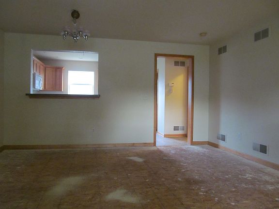 5th image of 4222 Kennedy Rd