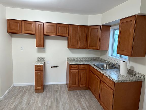 2nd image of 68 Radford St Floor 2