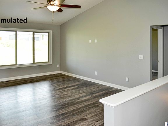 3rd image of 7417 Anselm Ln