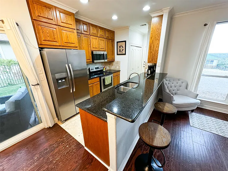 1213 Delsie Dr #B — Photo 10