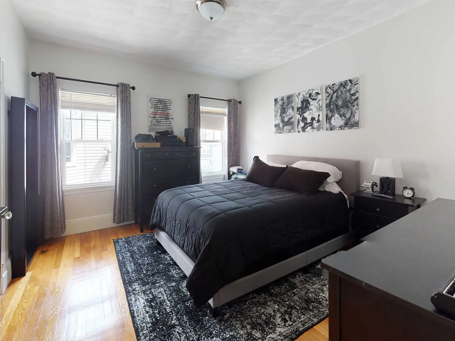 3 bed, $3,300 — Photo 3