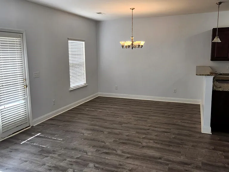 330 Large Oak Loop — Photo 5