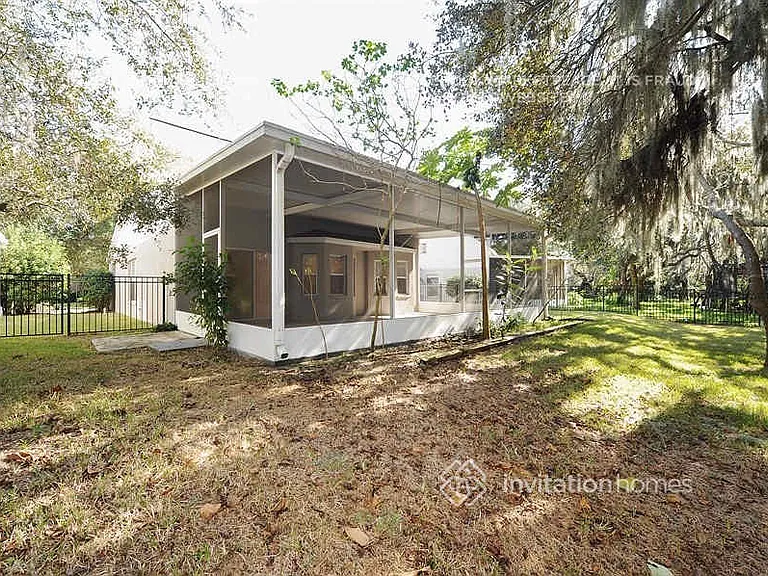 6144 Skylarkcrest Dr — Photo 20