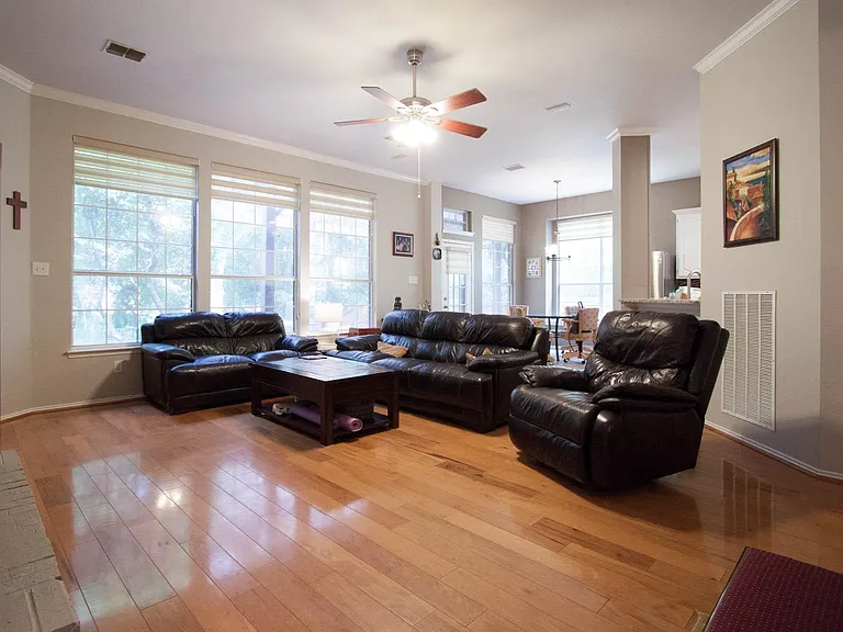 1409 Pearl River Dr — Photo 6